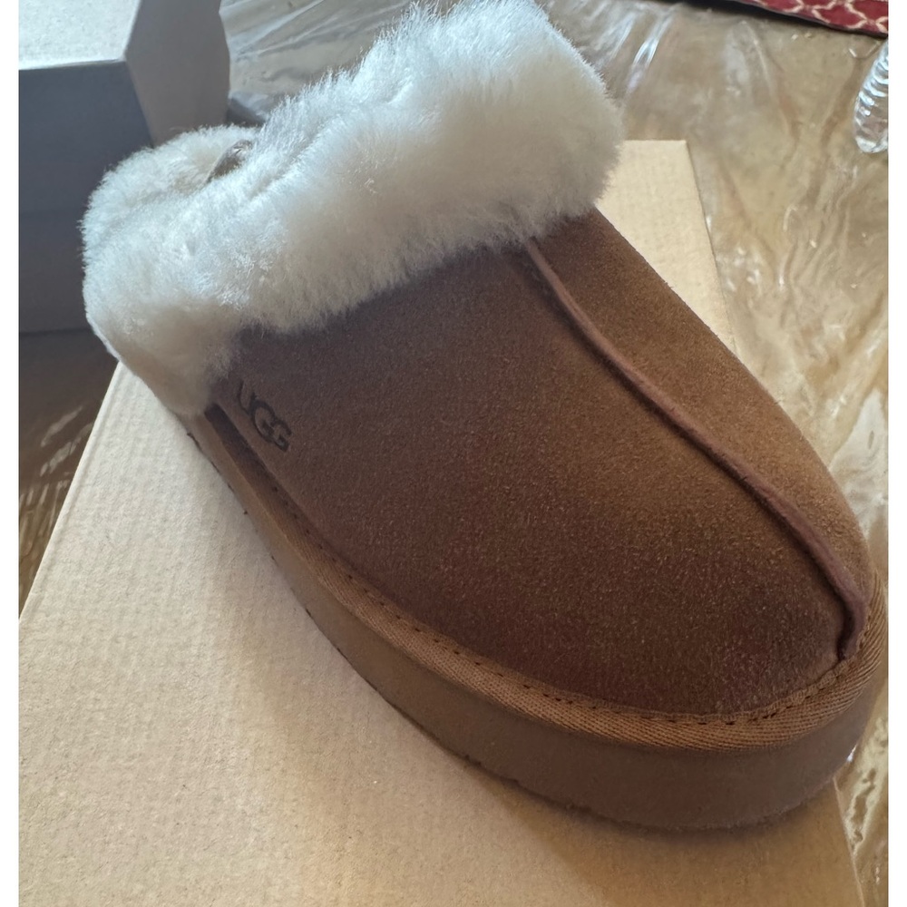 UGG Shearling Slipper